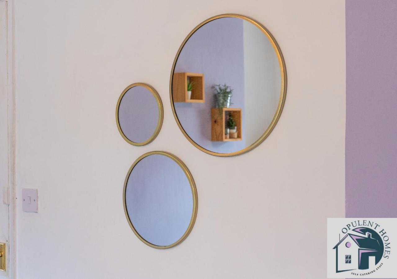 Contractors Pad - 4 Bed Town House - Cent Reading - Free Parkingヴィラ エクステリア 写真